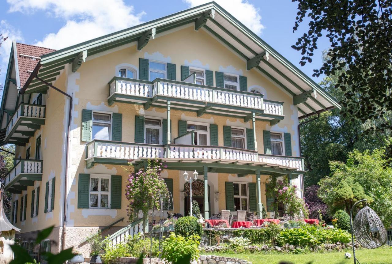 Villa Adolphine Rotta Exteriér fotografie